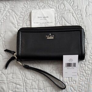 Kate Spade Black Zip-Around Wristlet Anita Patterson Drive